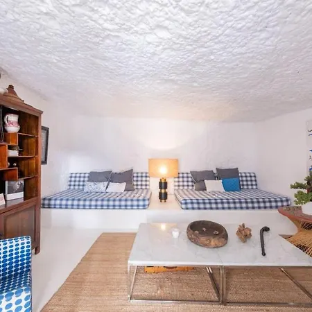 Cuevas De Sacromonte